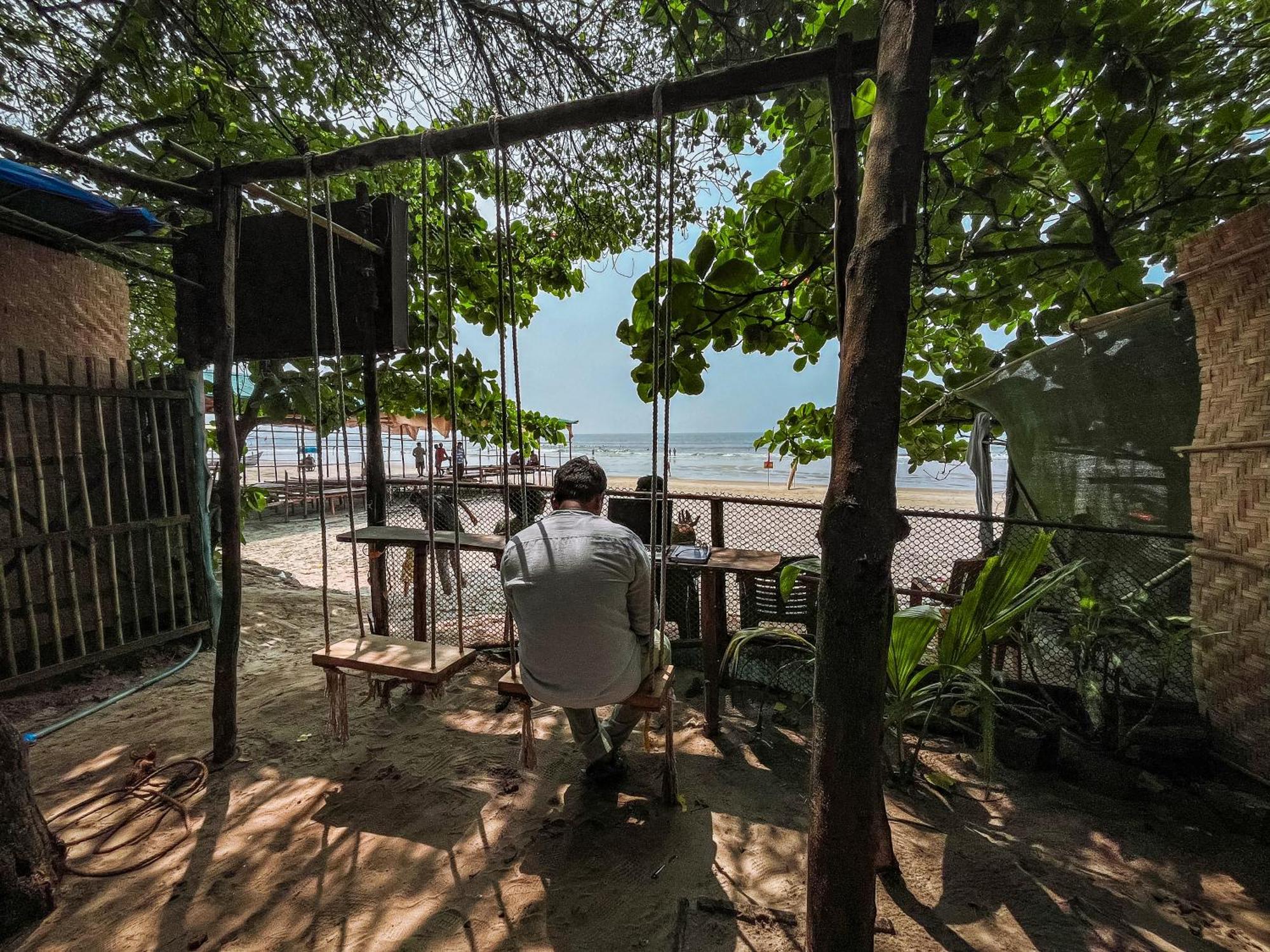 12 Monks - Beachside Hostel Arambol Eksteriør bilde
