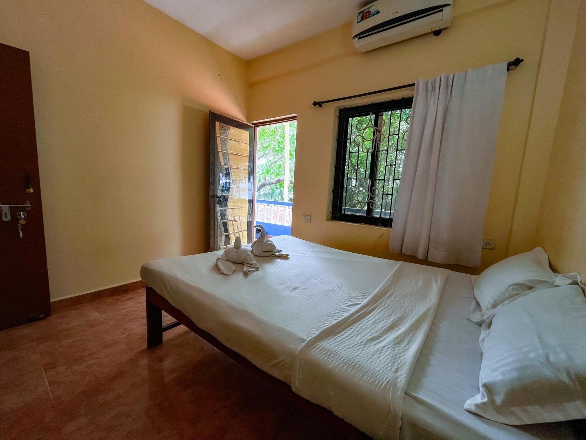 12 Monks - Beachside Hostel Arambol Eksteriør bilde
