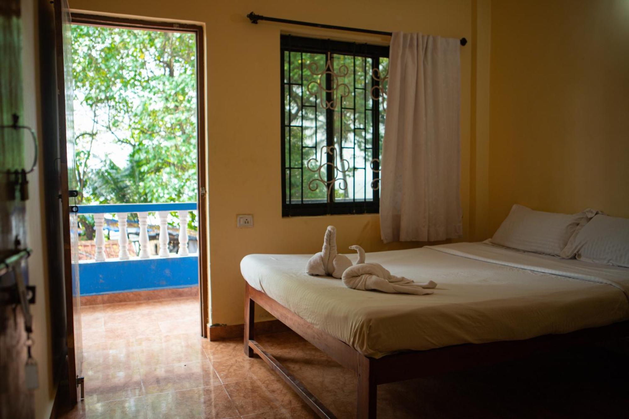 12 Monks - Beachside Hostel Arambol Eksteriør bilde